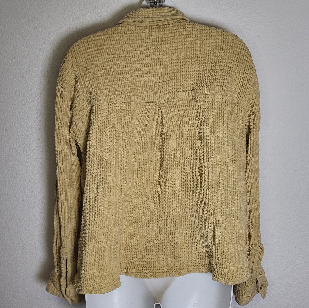 Free People Serious Chiller Waffle Knit Button Down size Small in Curly Willow - Picture 2 of 5